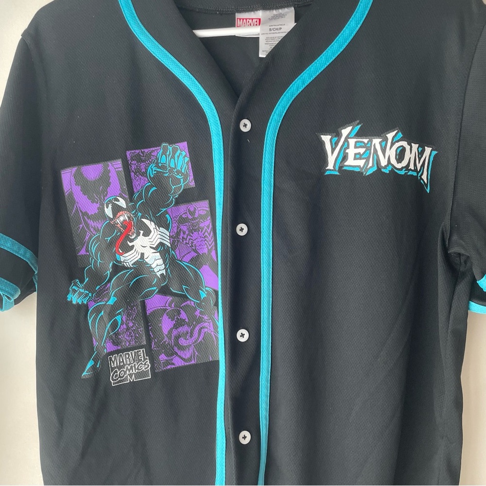 ‼️Coming Soon‼️ Venom Graphic Baseball Jersey - Picture 2 of 7